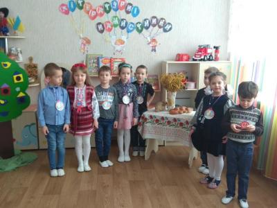 12.02.2021. У закладі пройшов відбірковий тур  Фестивалю для дітей дошкільного віку "Літературні намистинки"